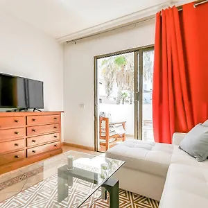  Apartment Parque Cattleya